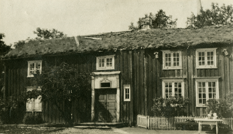 Alstadhaug prestegård, Nord-Trøndelag - Riksantikvaren-T373 01 0191.jpg